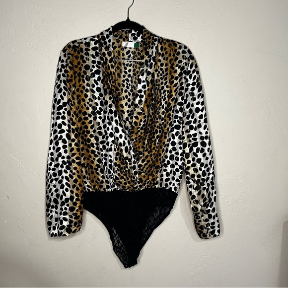 RIXO Avril Leopard Black Tan Deep Plunge Line Silk Viscose Blend Bodysuit - Picture 5 of 13